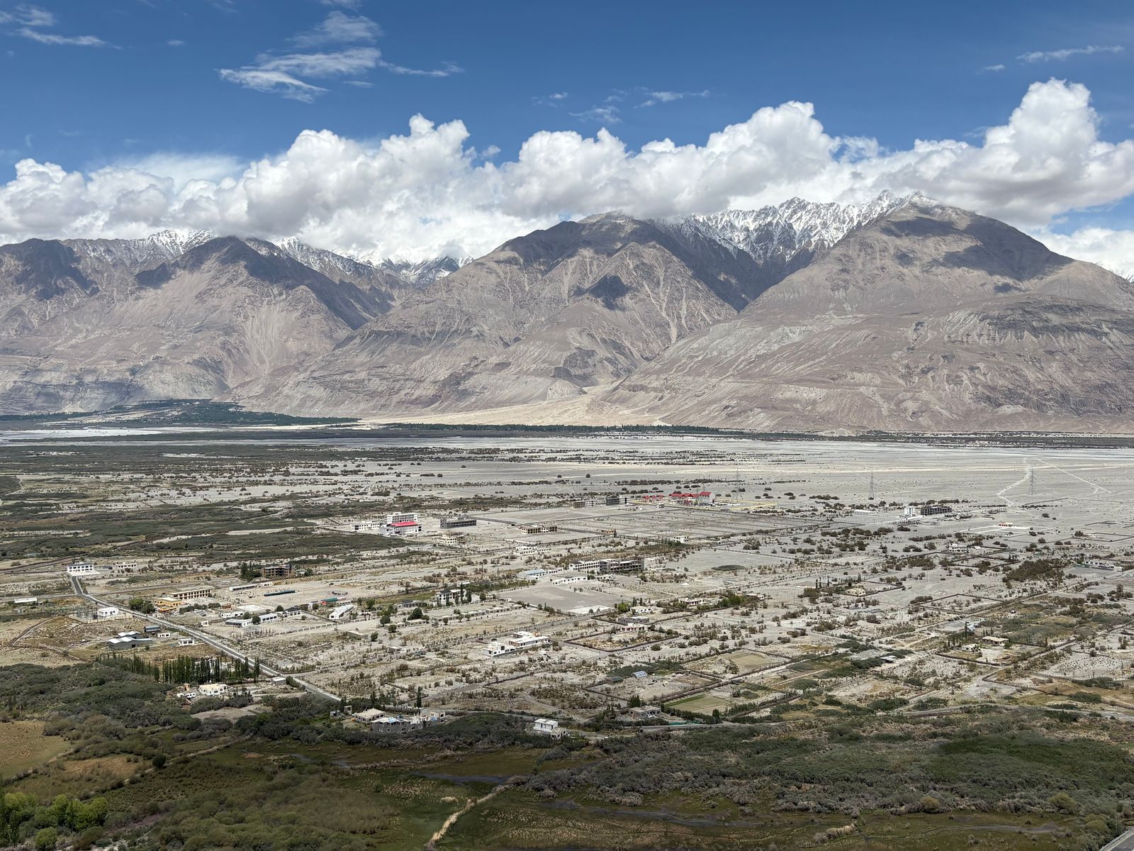 Manali to Srinagar Ladakh Trip with Umling La & Nubra Valley – Pocket Saver image