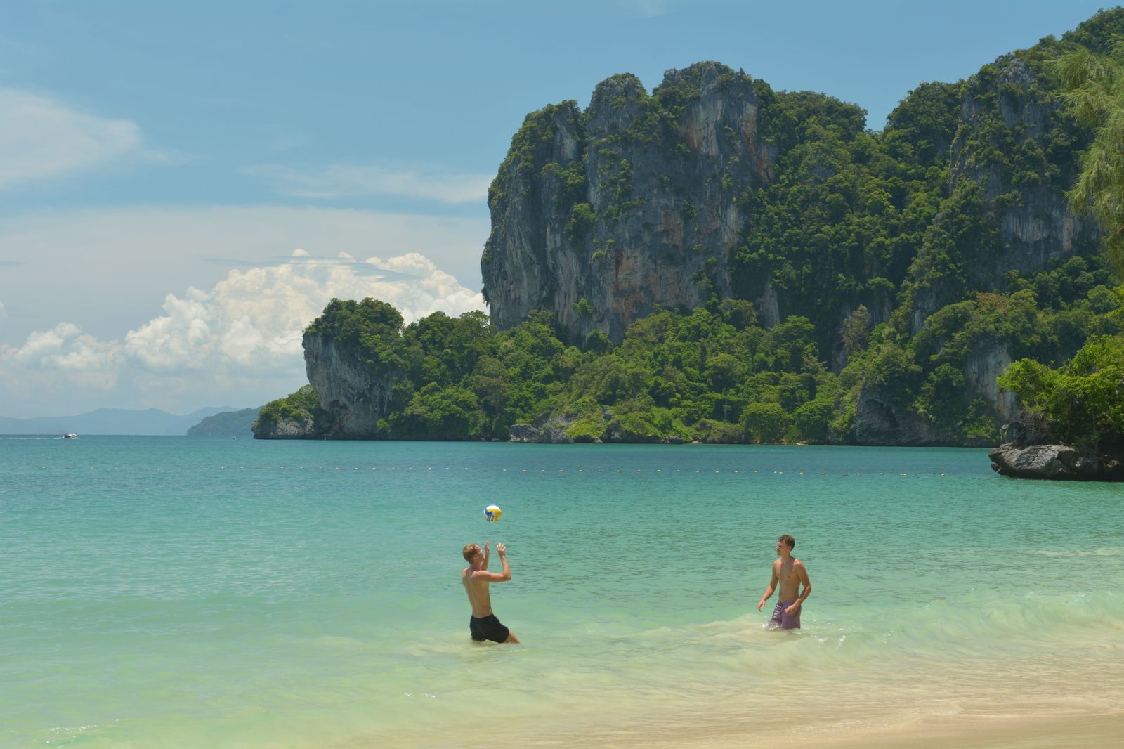 Bangkok & Pattaya Escape with Flights image