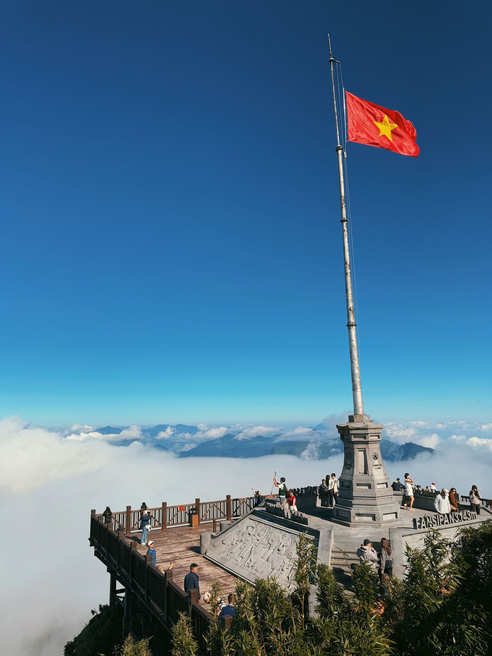 Best Selling Vietnam Tour Package image
