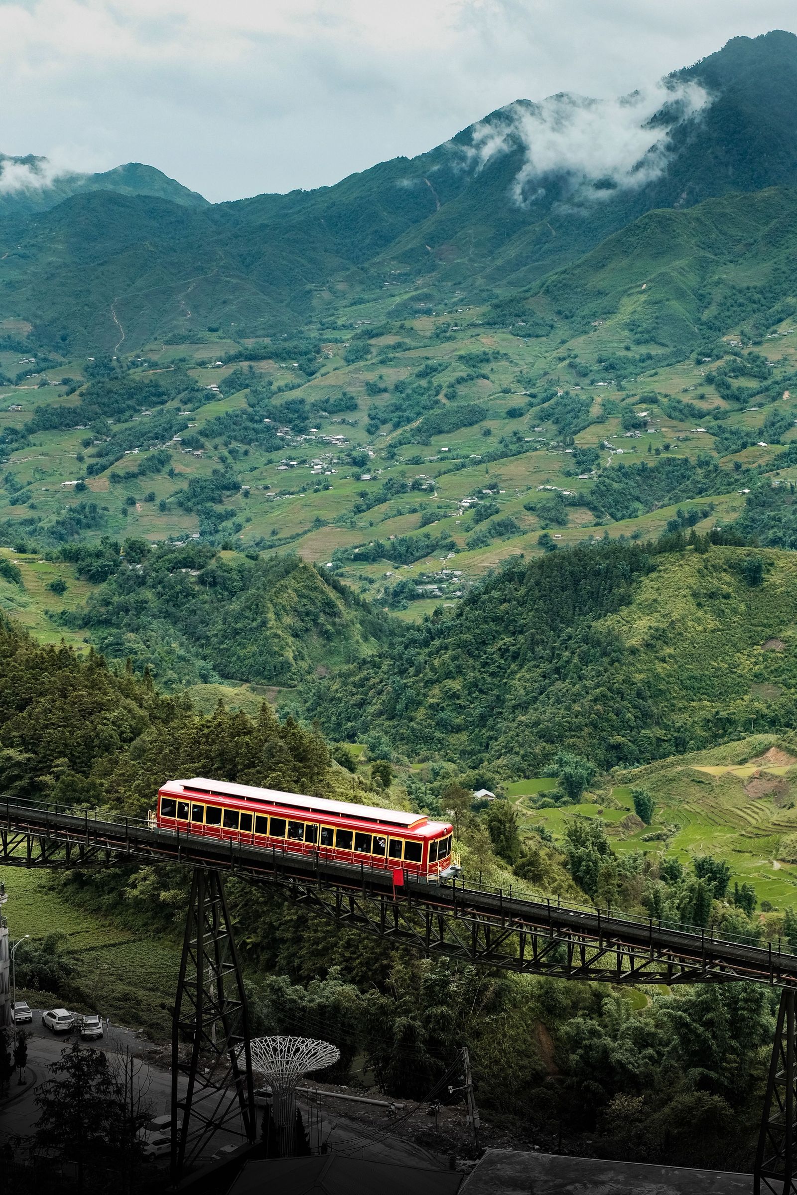 Best of North, South & Central Vietnam Tour Package image